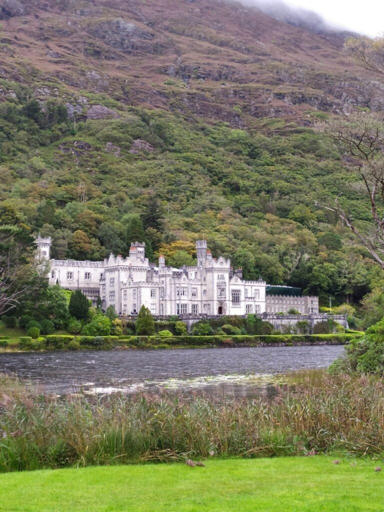 Ireland_Kylemore_Abbey