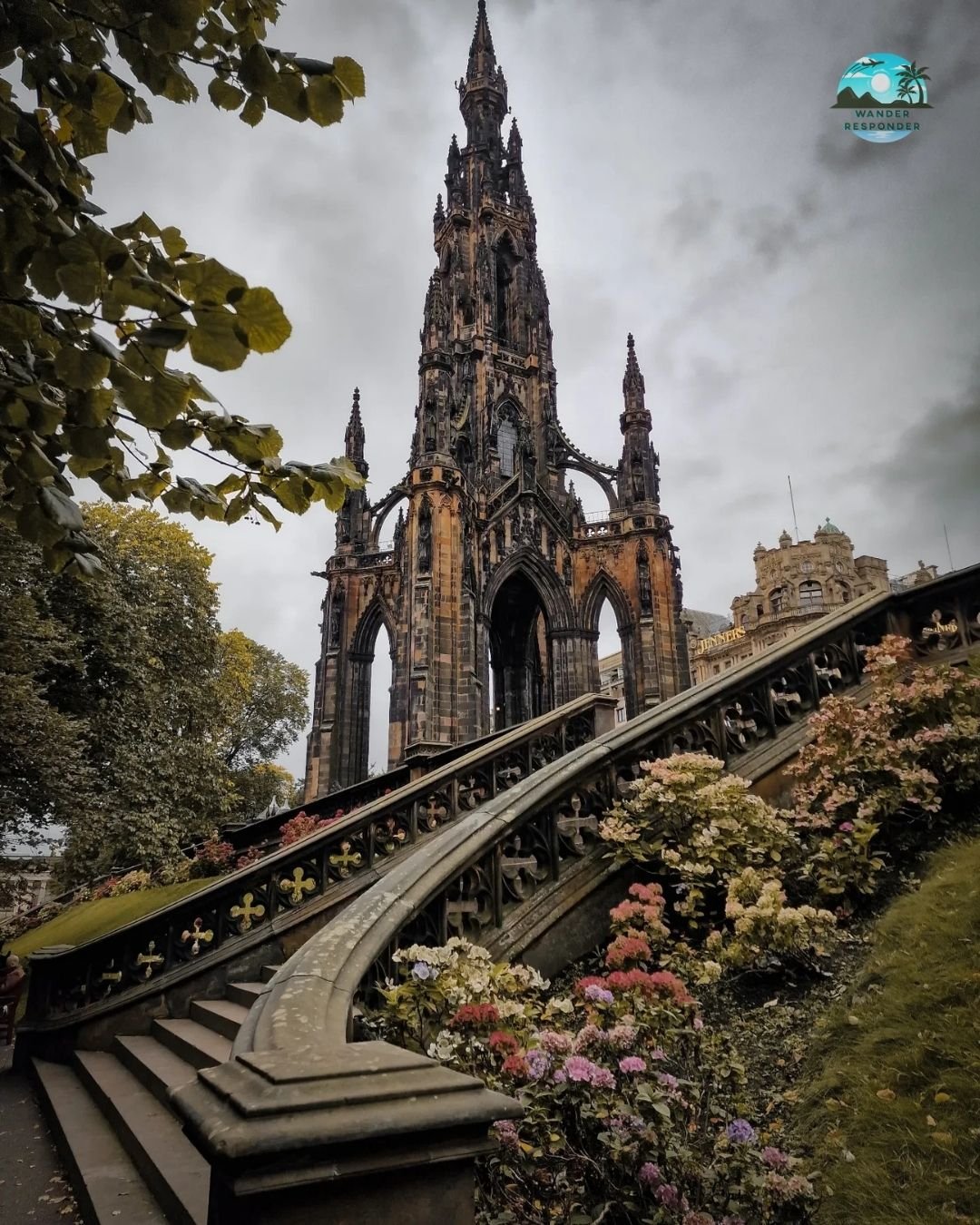 Scott Monument
